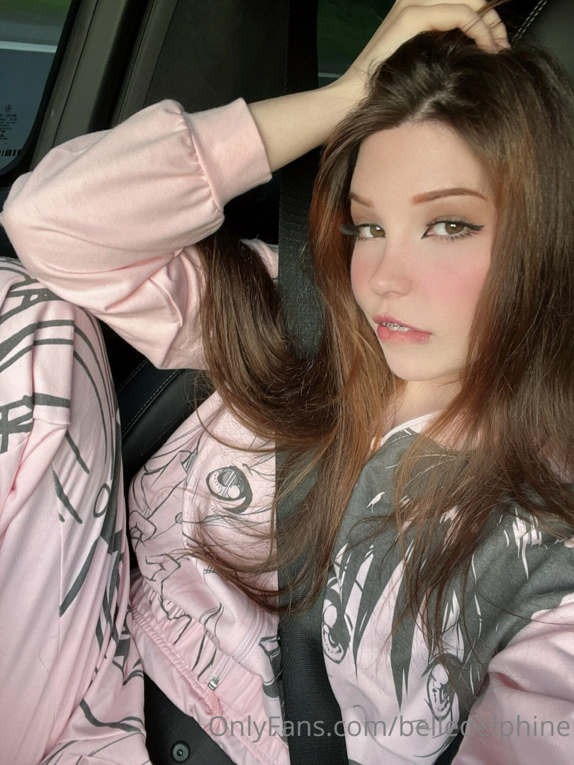 Photo by belledelphine published on December 11,2023 19:15:35 - BestThots
