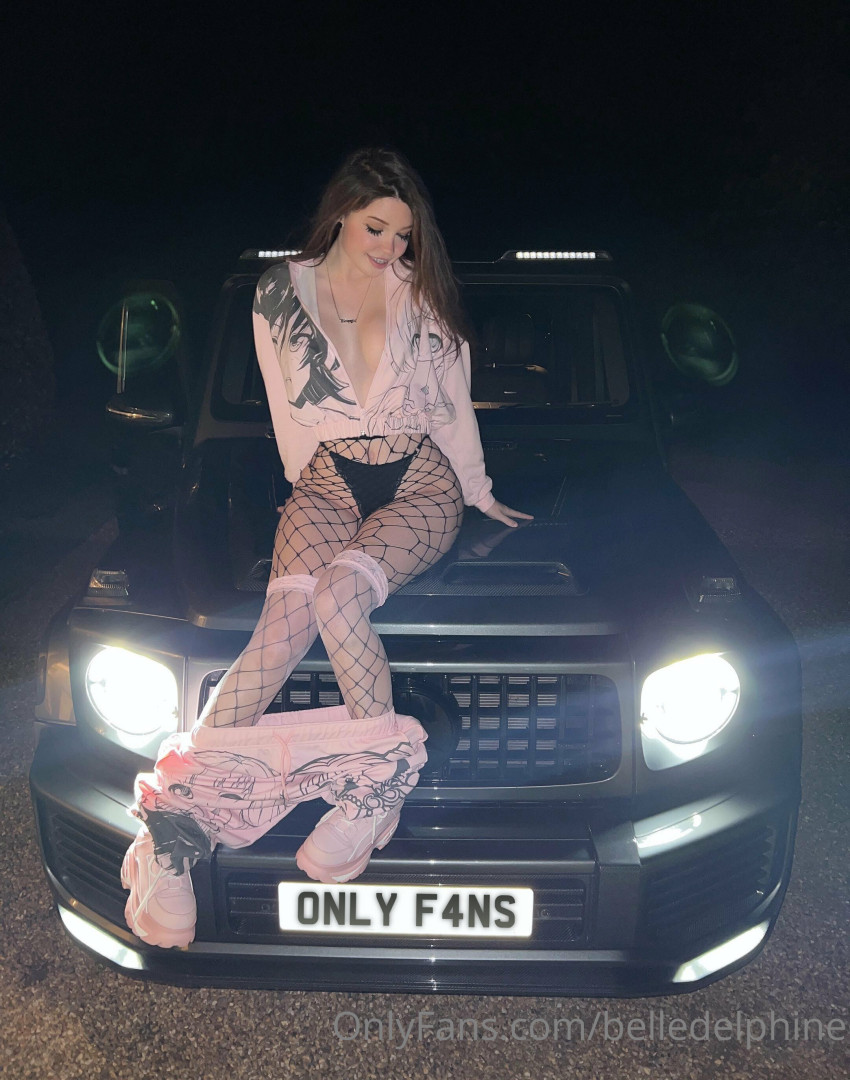 Photo by belledelphine published on December 11,2023 19:15:53 - BestThots