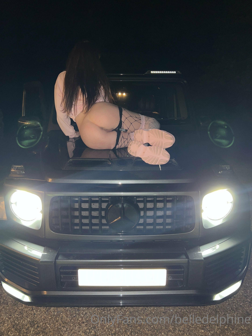 Photo by belledelphine published on December 11,2023 19:16:14 - BestThots