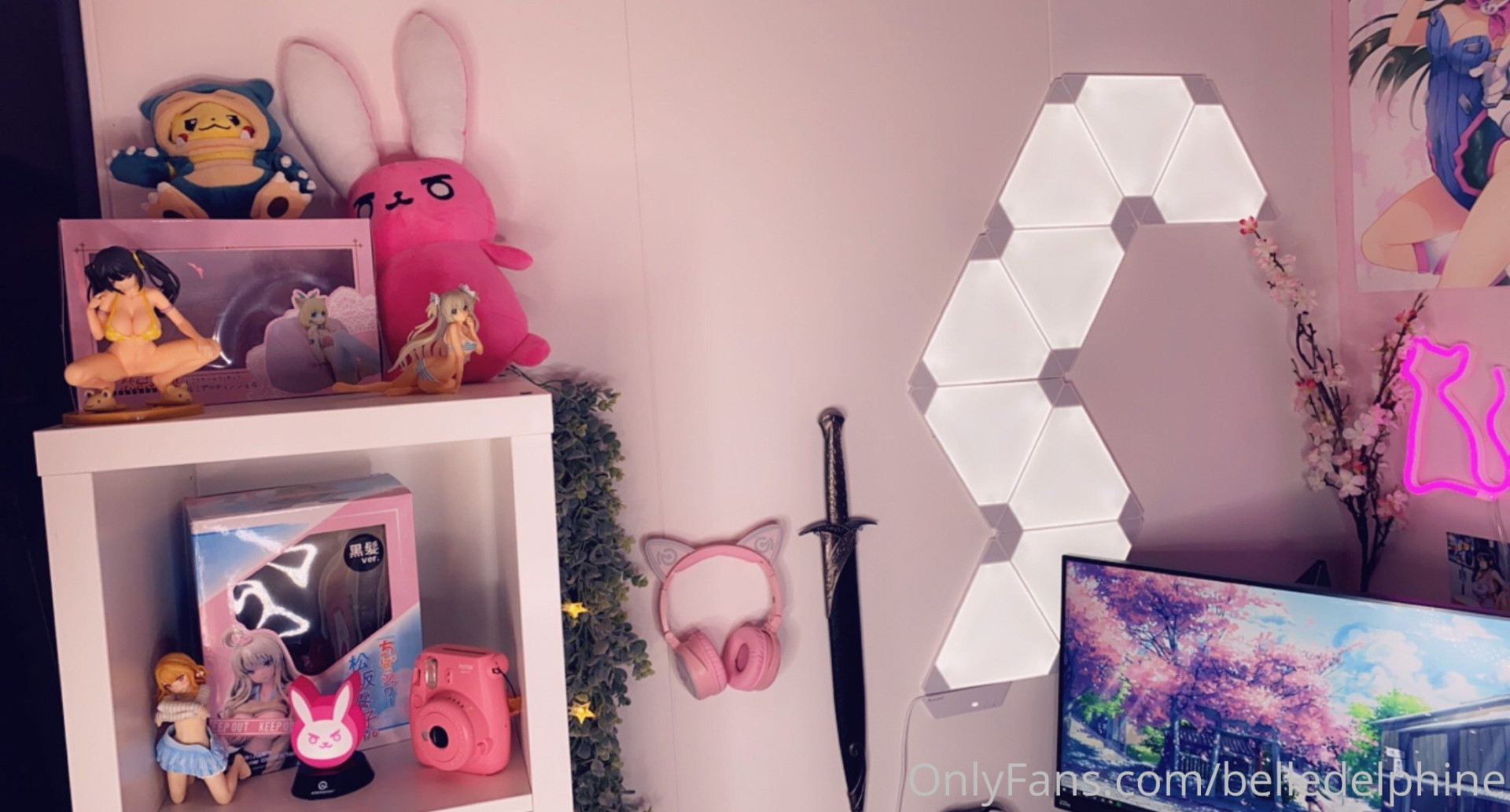 Photo by belledelphine published on December 11,2023 19:16:33 - BestThots
