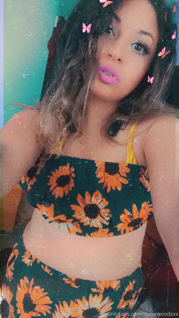 Photo by dolliewoodxxx published on October 16,2023 17:00:04 - BestThots