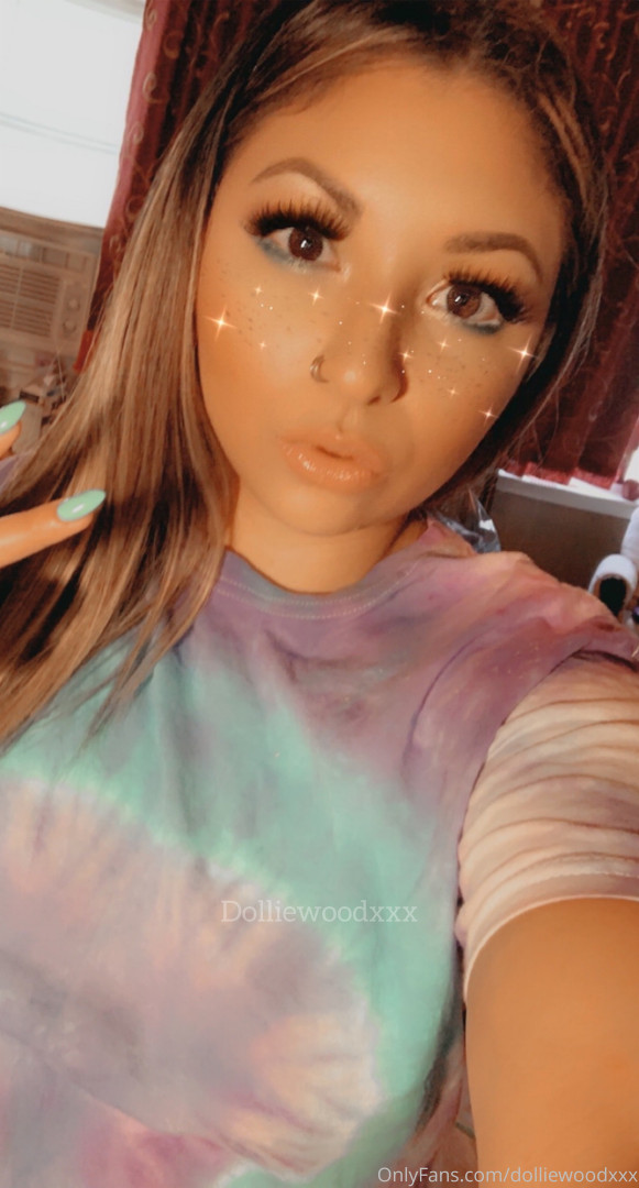 Photo by dolliewoodxxx published on October 16,2023 17:19:38 - BestThots