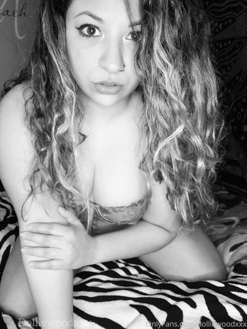 Photo by dolliewoodxxx published on October 16,2023 17:44:51 - BestThots
