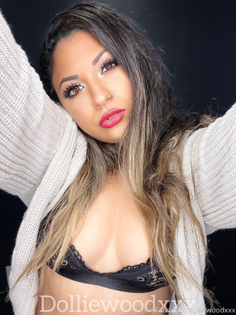 Photo by dolliewoodxxx published on October 16,2023 17:55:43 - BestThots