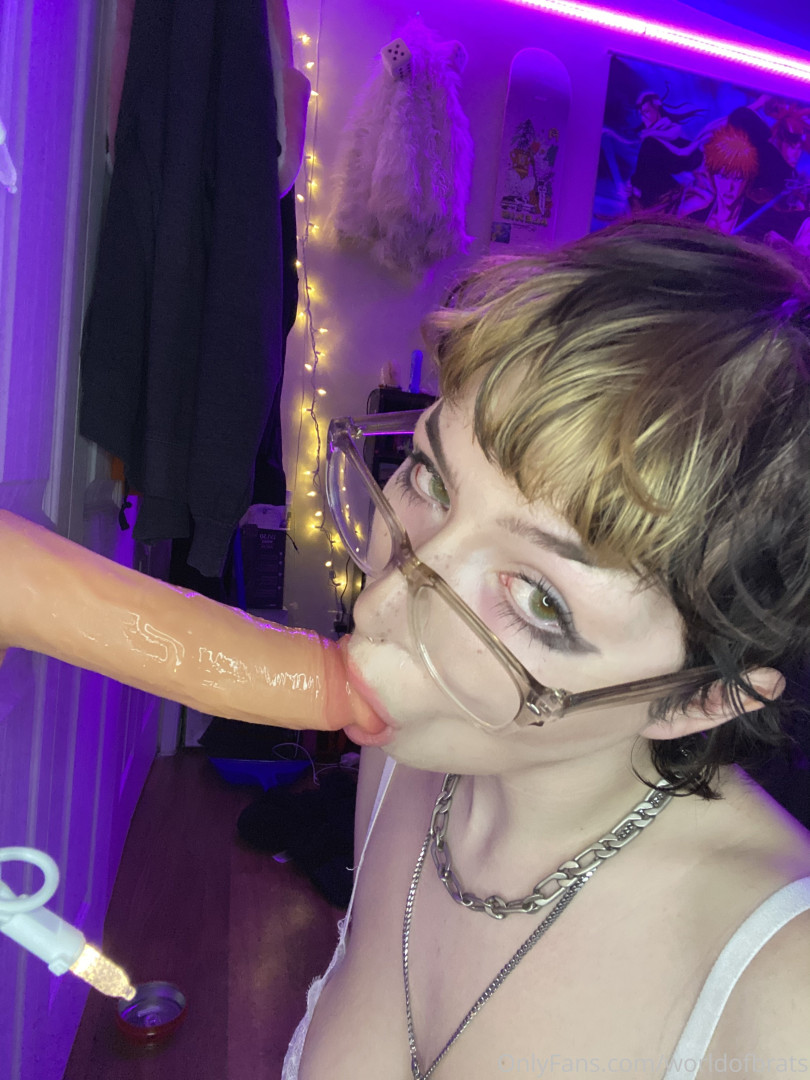 Photo by worldofbrats published on October 12,2023 18:17:38 - BestThots