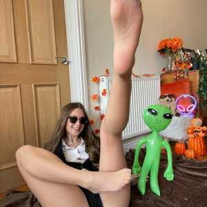 babebarefootofficial #8659720