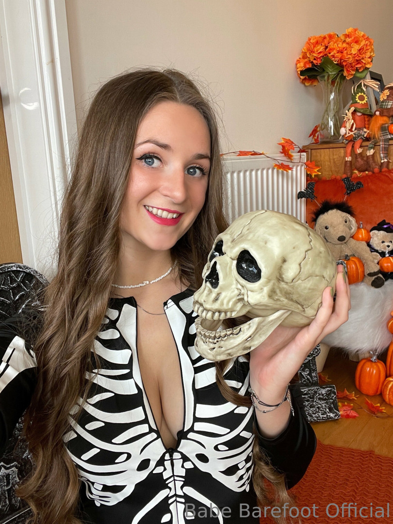 Photo by babebarefootofficial published on November 29,2023 04:06:14 - BestThots