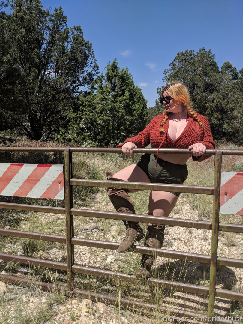 Photo by underbust published on July 1,2023 19:08:11 - BestThots