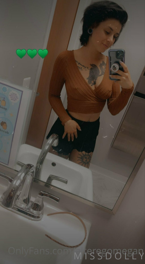 Photo by missdollypromotions published on June 3,2023 07:12:55 - BestThots