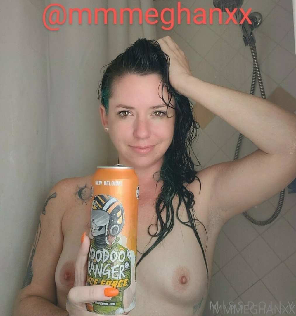 Photo by missdollypromotions published on June 3,2023 07:28:21 - BestThots