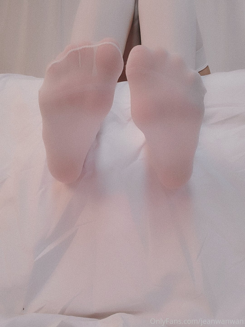 Photo by jeanwanwan published on October 14,2023 19:00:37 - BestThots