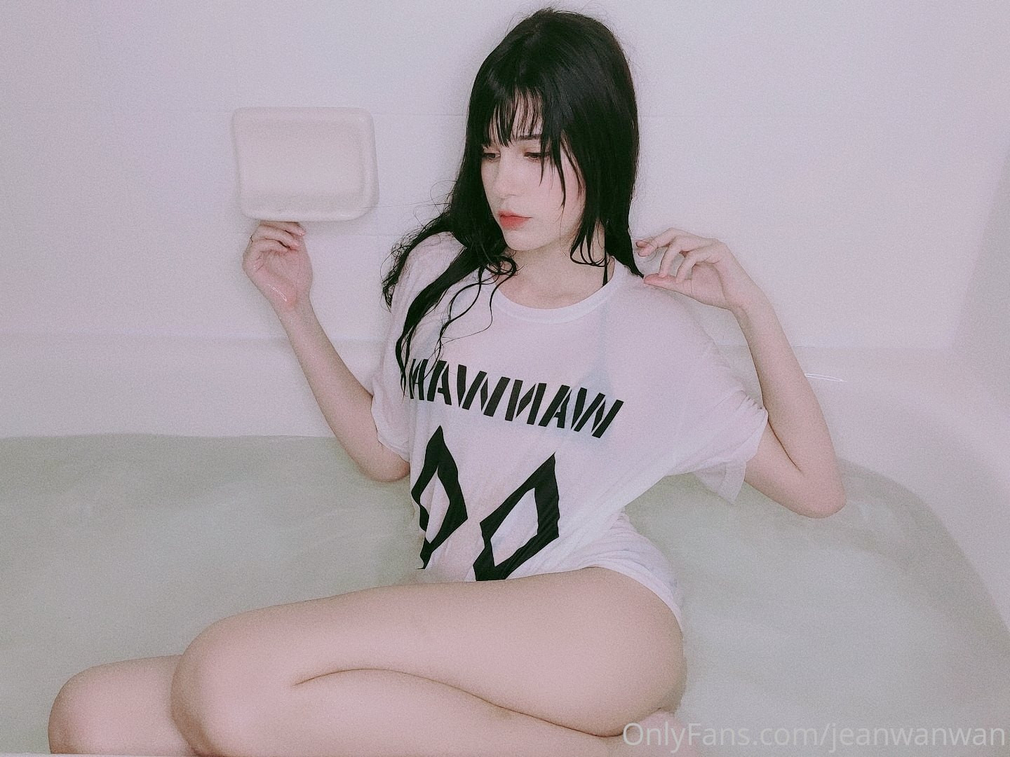 Photo by jeanwanwan published on October 14,2023 20:50:38 - BestThots