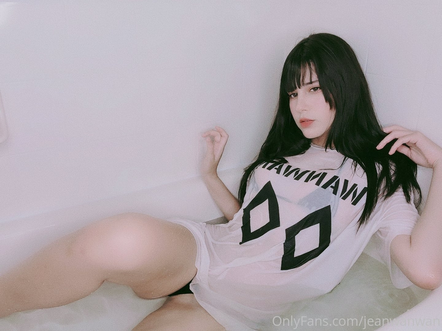 Photo by jeanwanwan published on October 14,2023 23:02:42 - BestThots