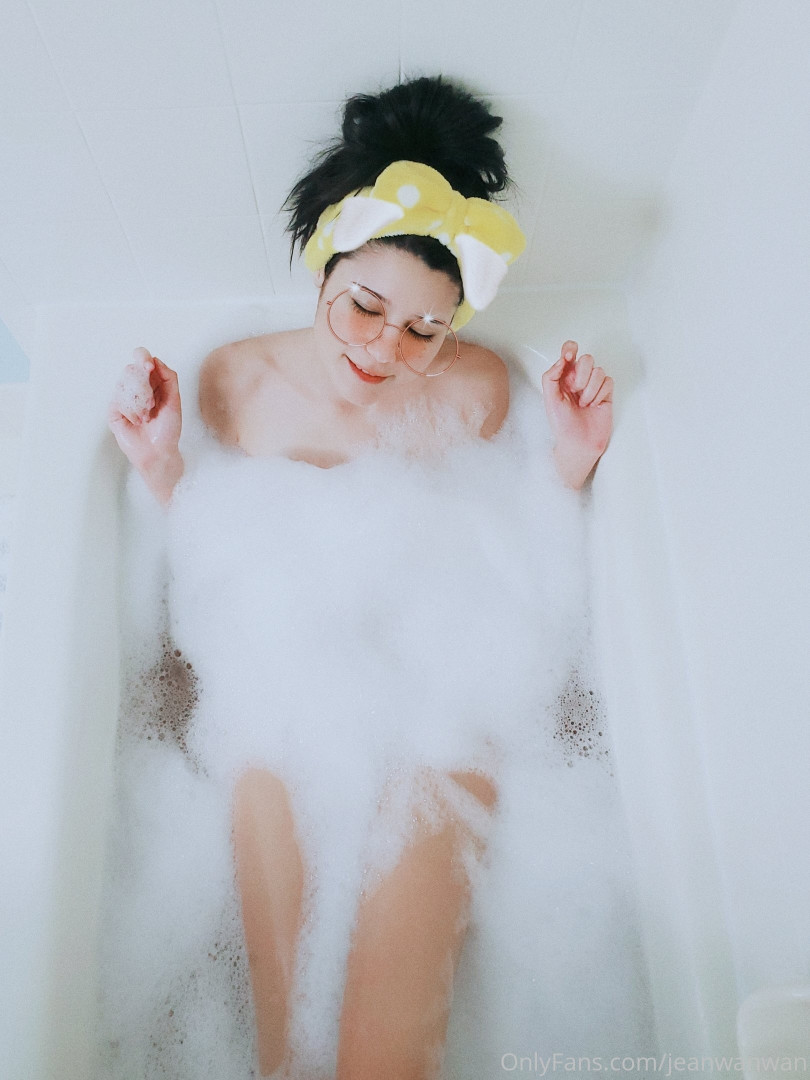 Photo by jeanwanwan published on October 15,2023 03:47:27 - BestThots