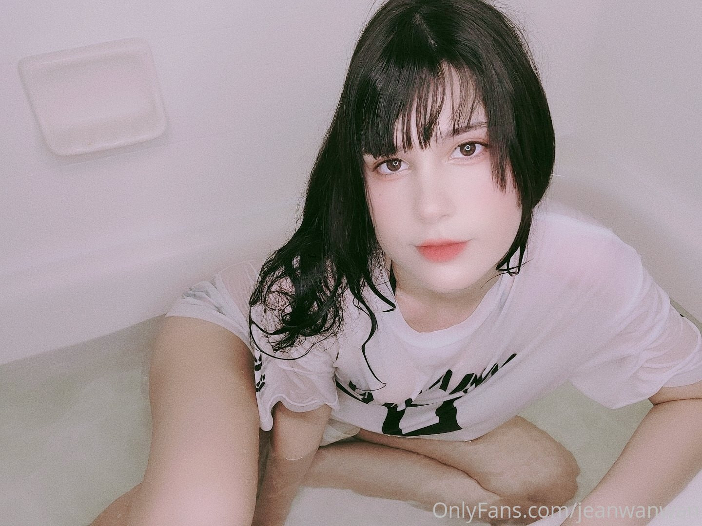 Photo by jeanwanwan published on October 15,2023 04:04:25 - BestThots