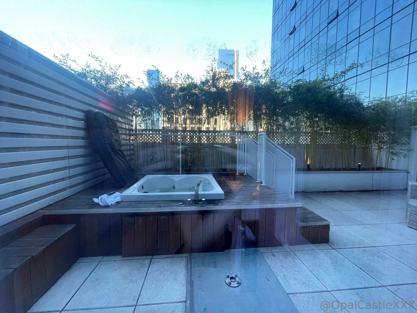 Photo by opalcastlexxx published on June 15,2023 09:20:28 - BestThots
