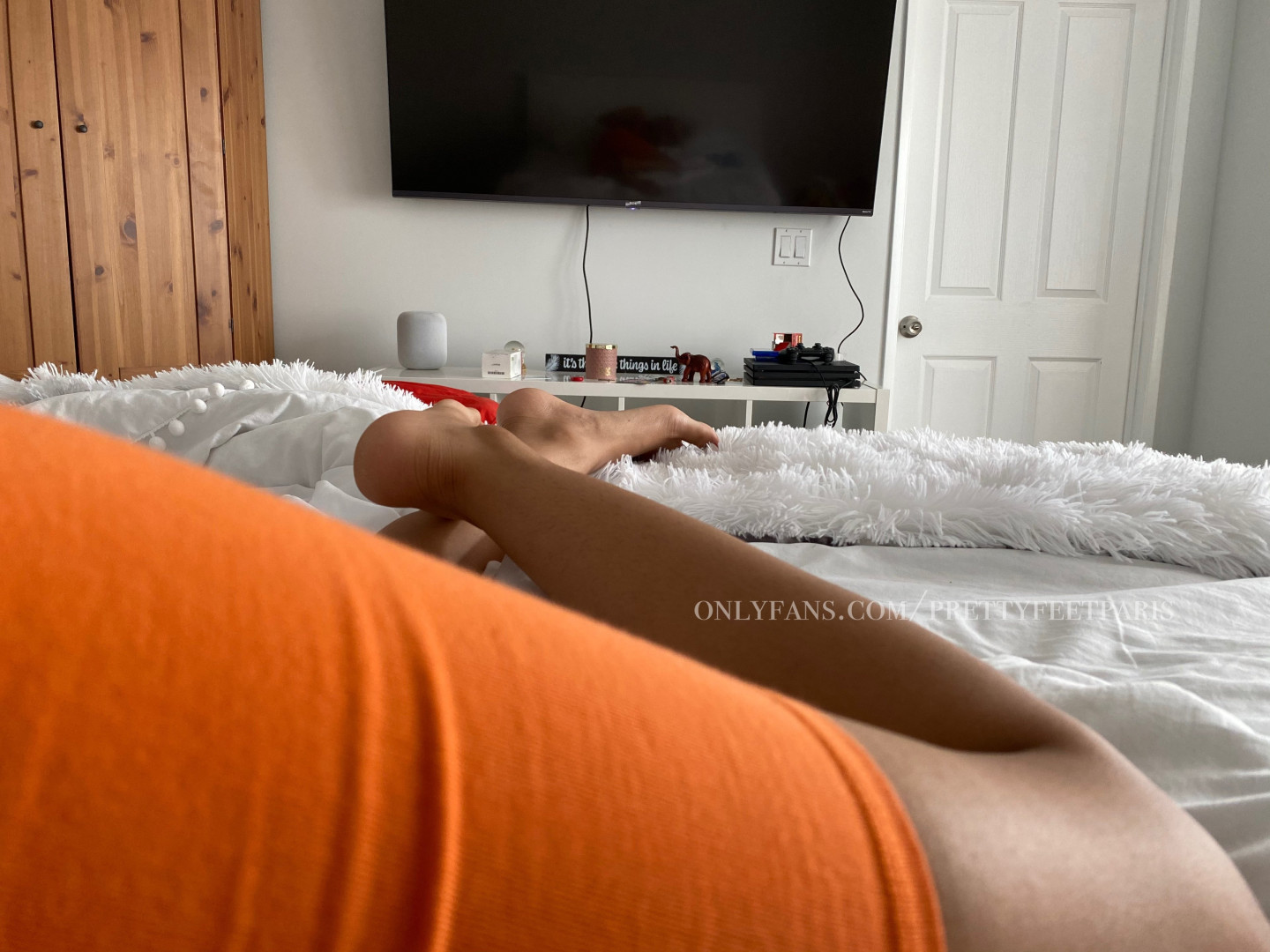 Photo by prettyfeetparis published on June 6,2023 04:53:20 - BestThots