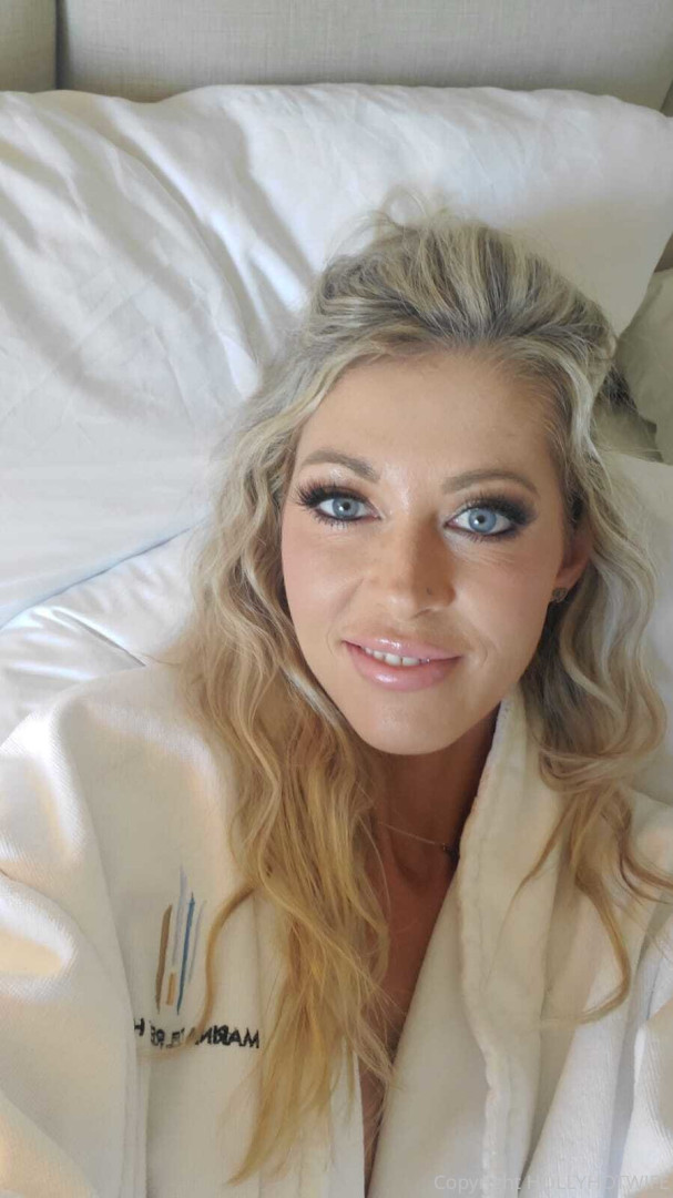 Photo by hollyhotwife published on August 31,2023 10:53:09 - BestThots