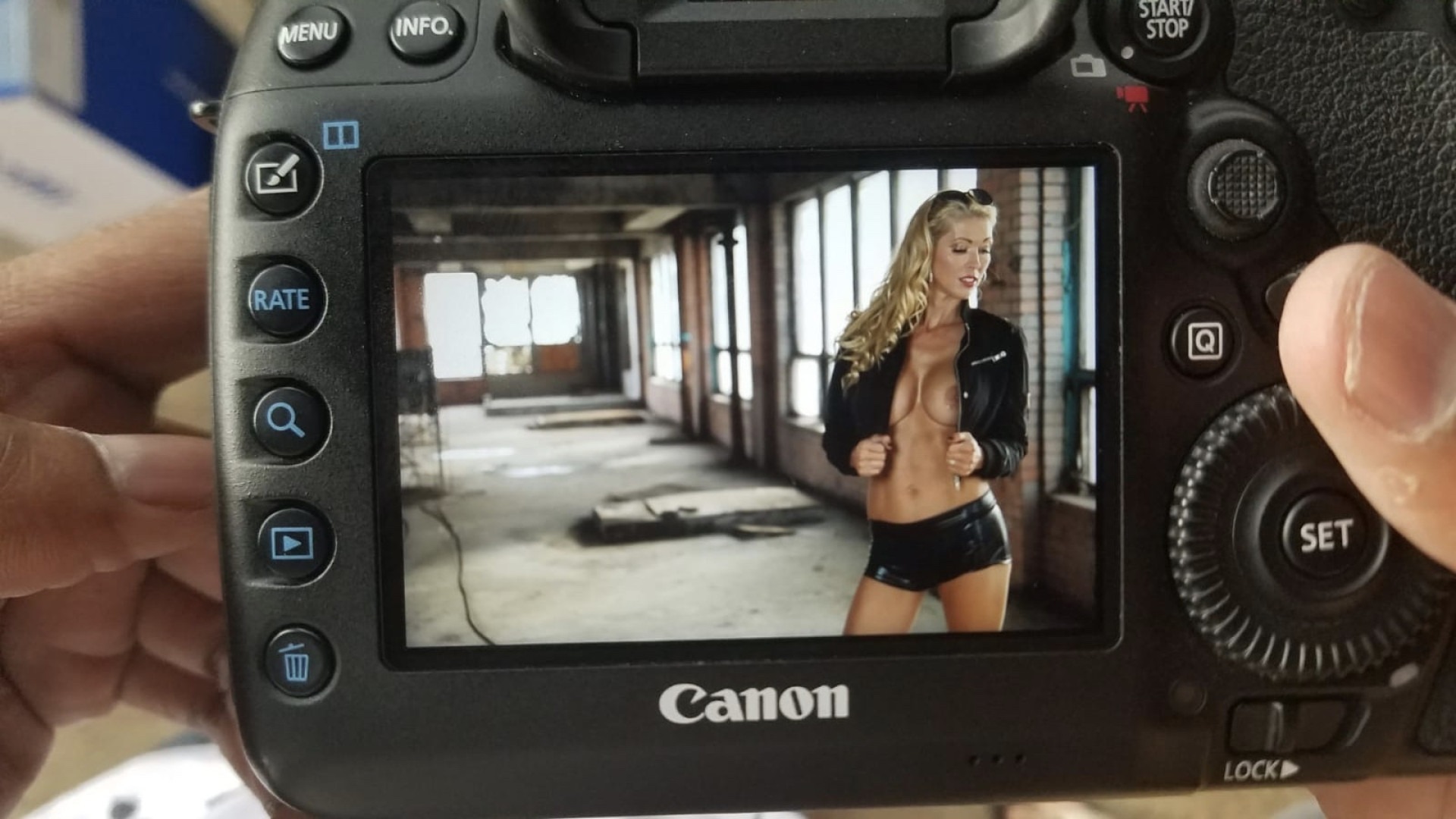 Photo by hollyhotwife published on August 31,2023 11:37:32 - BestThots