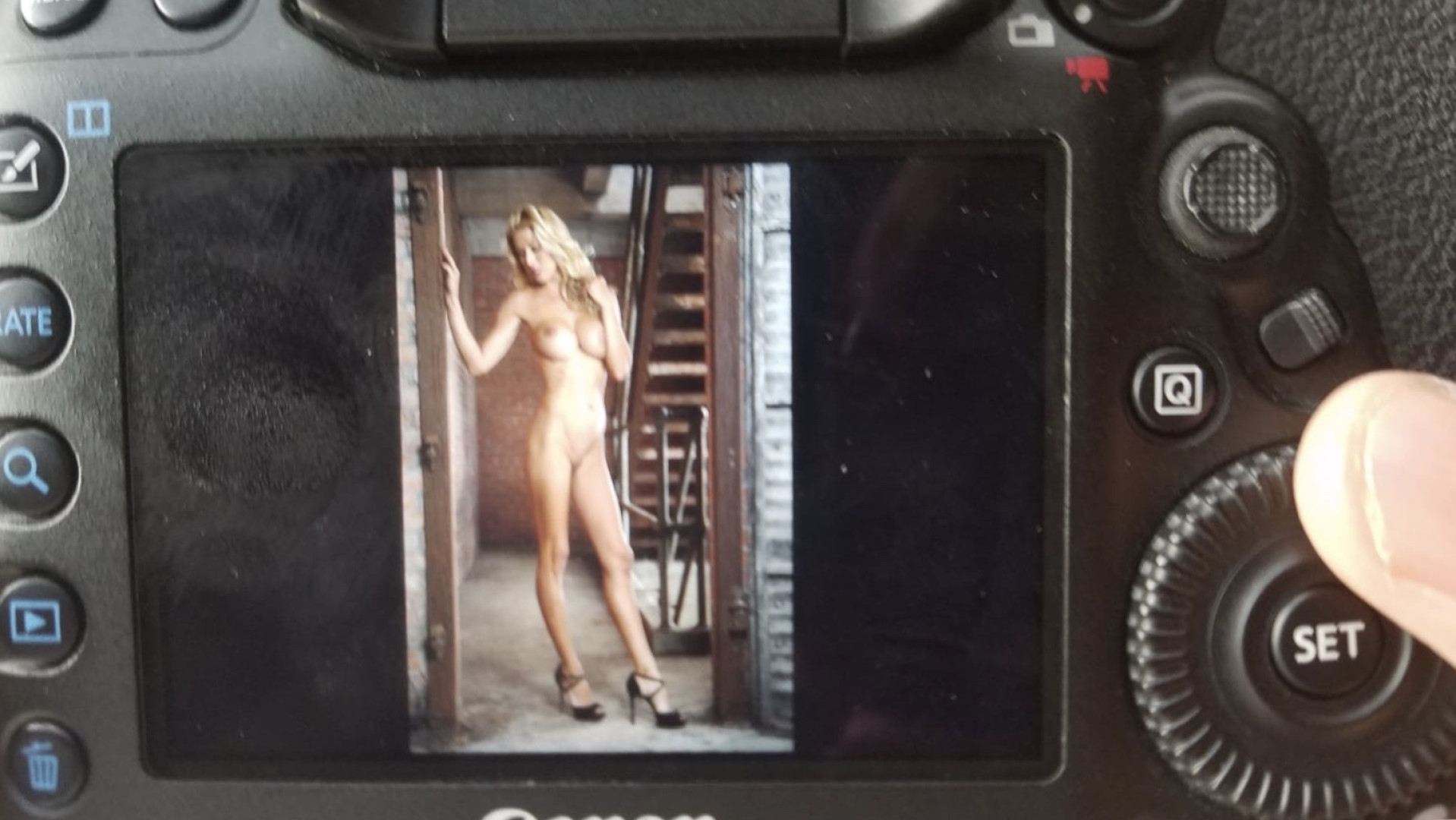 Photo by hollyhotwife published on August 31,2023 11:44:40 - BestThots
