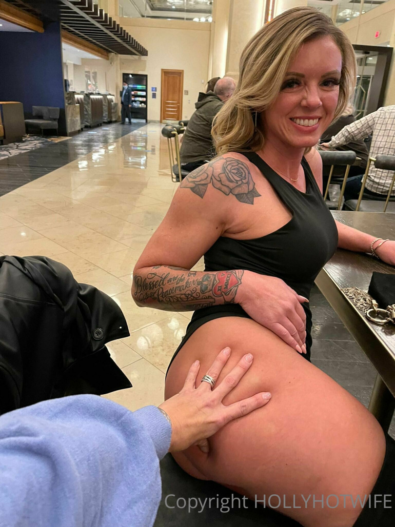 Photo by hollyhotwife published on August 31,2023 12:54:42 - BestThots