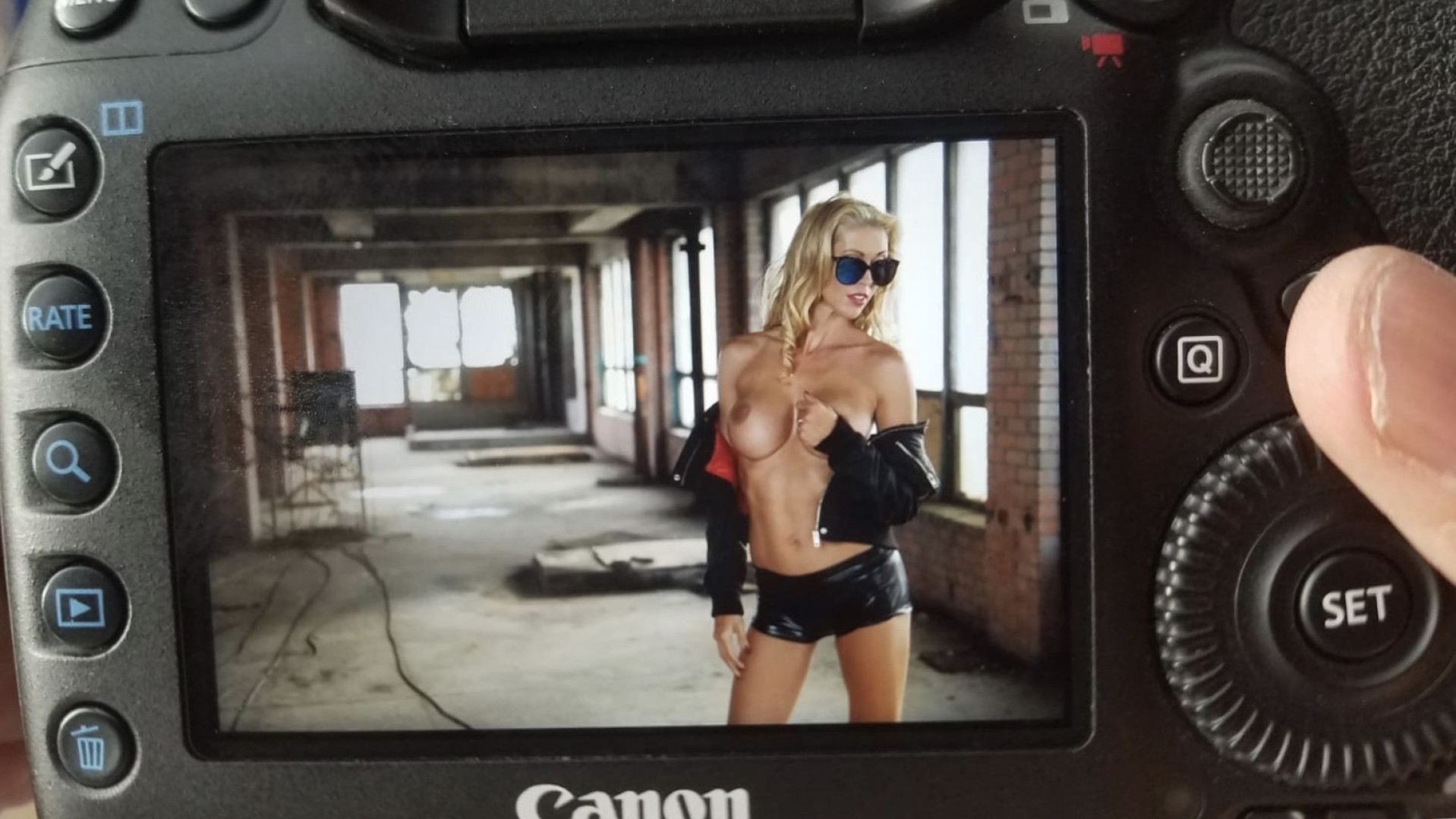 Photo by hollyhotwife published on August 31,2023 14:38:09 - BestThots