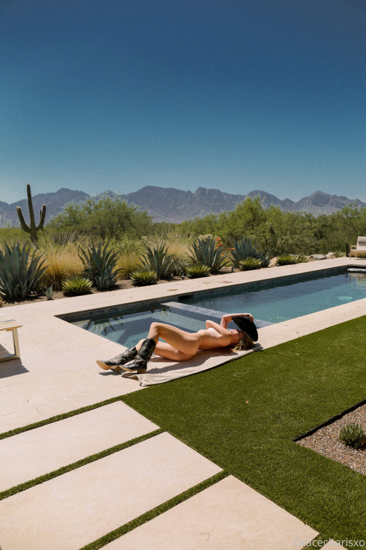 Photo by gracecharisxo published on October 16,2023 11:50:40 - BestThots