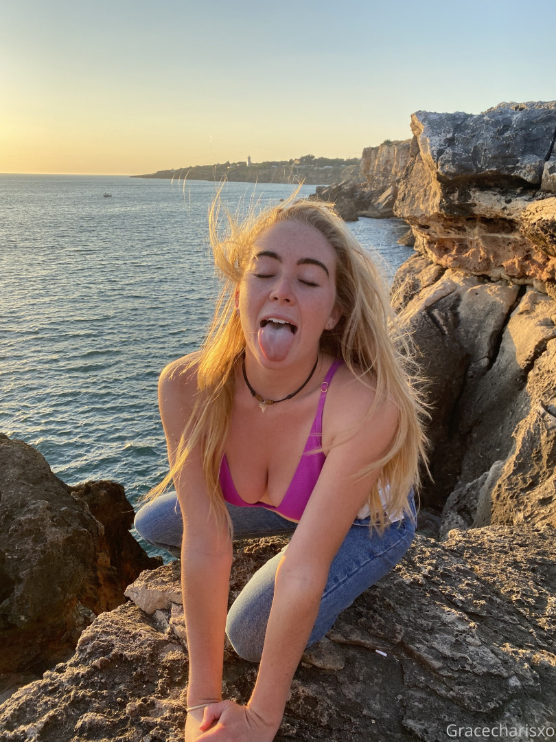 Photo by gracecharisxo published on October 16,2023 12:04:40 - BestThots