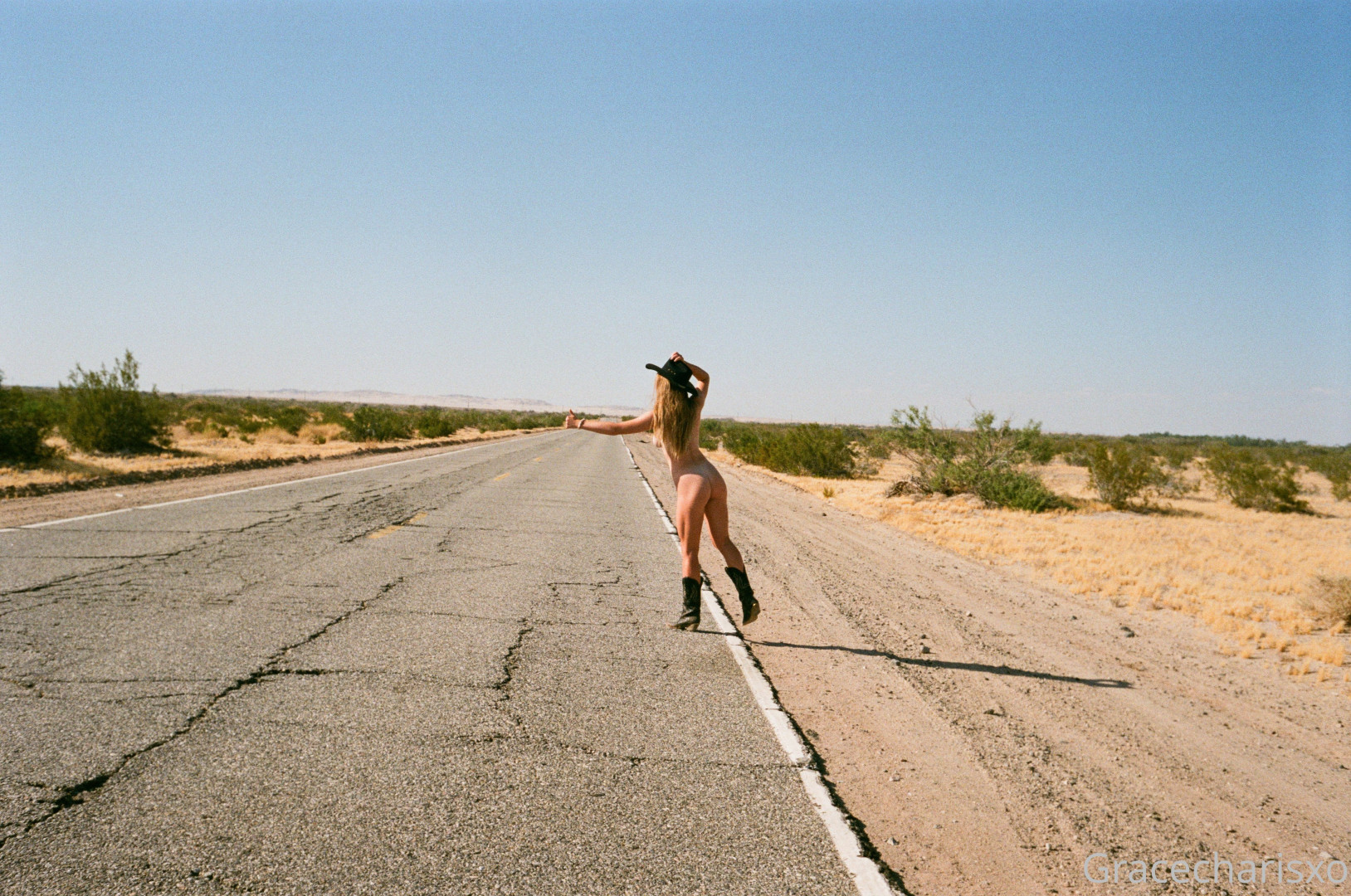 Photo by gracecharisxo published on October 16,2023 12:05:45 - BestThots