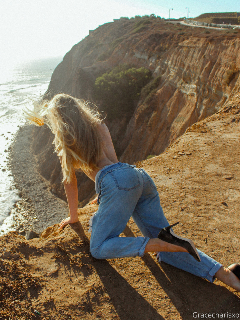 Photo by gracecharisxo published on October 16,2023 12:11:32 - BestThots