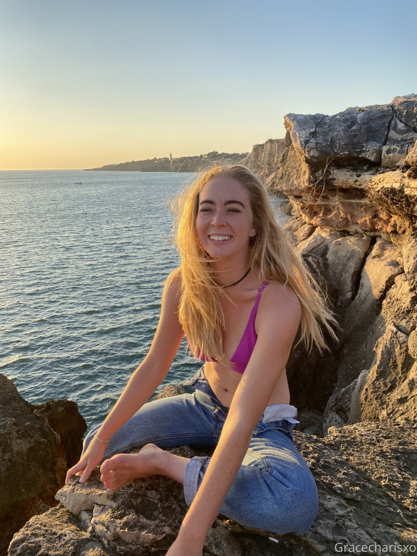 Photo by gracecharisxo published on October 16,2023 12:11:42 - BestThots