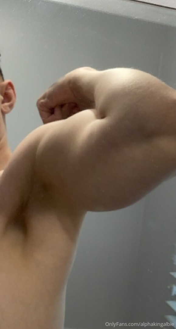 Photo by alphakingalbie published on November 19,2023 20:12:11 - BestThots