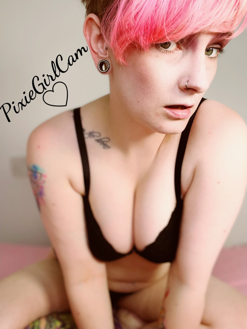 Photo by pixiegirlcamxxx published on October 16,2023 02:25:00 - BestThots