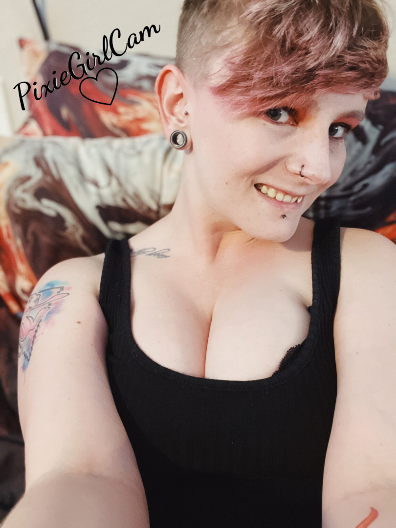 Photo by pixiegirlcamxxx published on October 16,2023 05:38:37 - BestThots