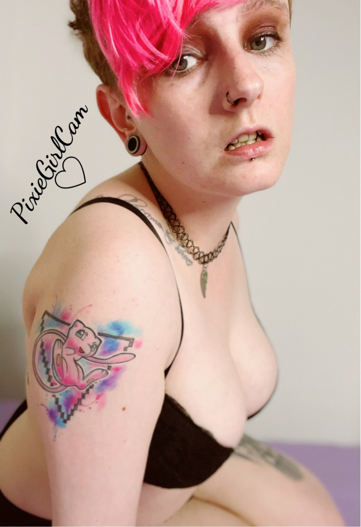 Photo by pixiegirlcamxxx published on October 16,2023 05:52:32 - BestThots