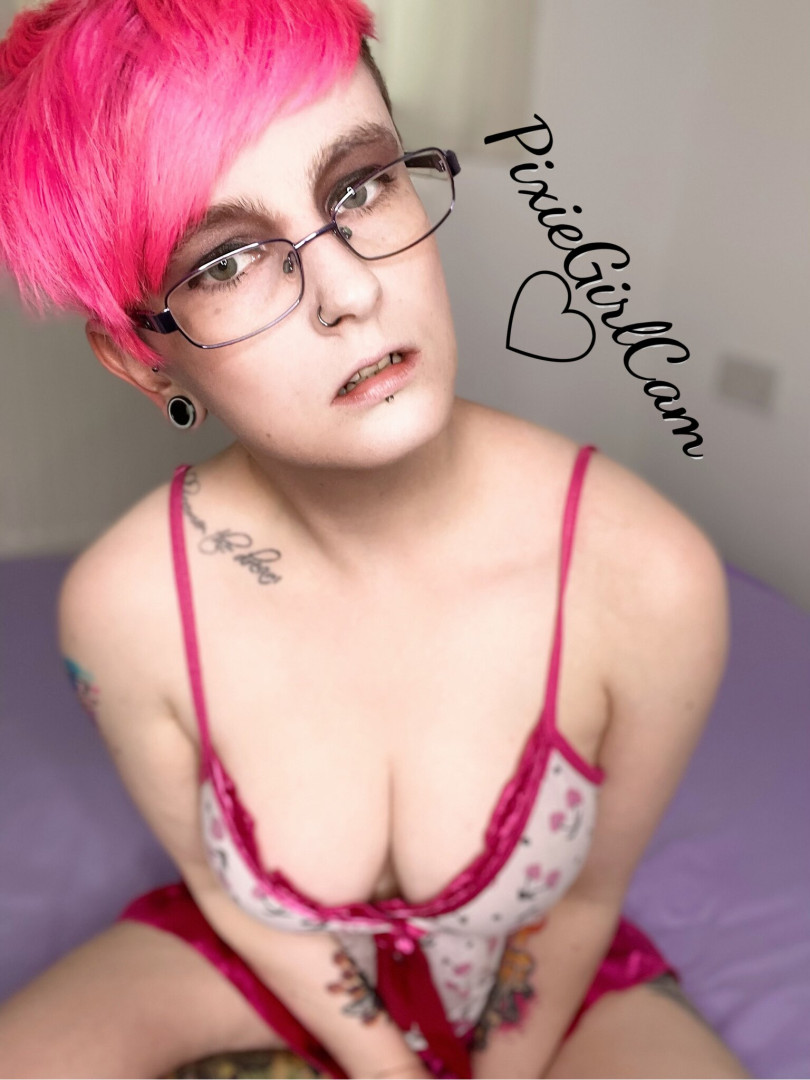 Photo by pixiegirlcamxxx published on October 16,2023 06:18:05 - BestThots