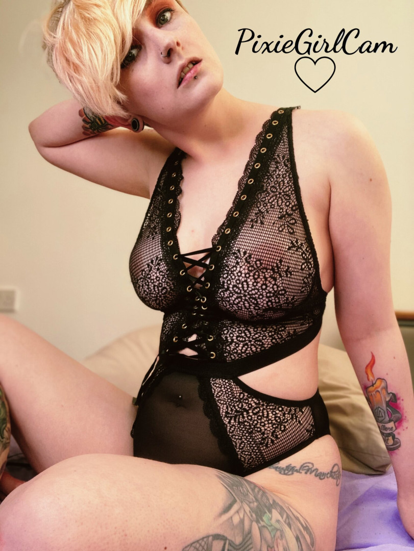 Photo by pixiegirlcamxxx published on October 16,2023 06:21:17 - BestThots
