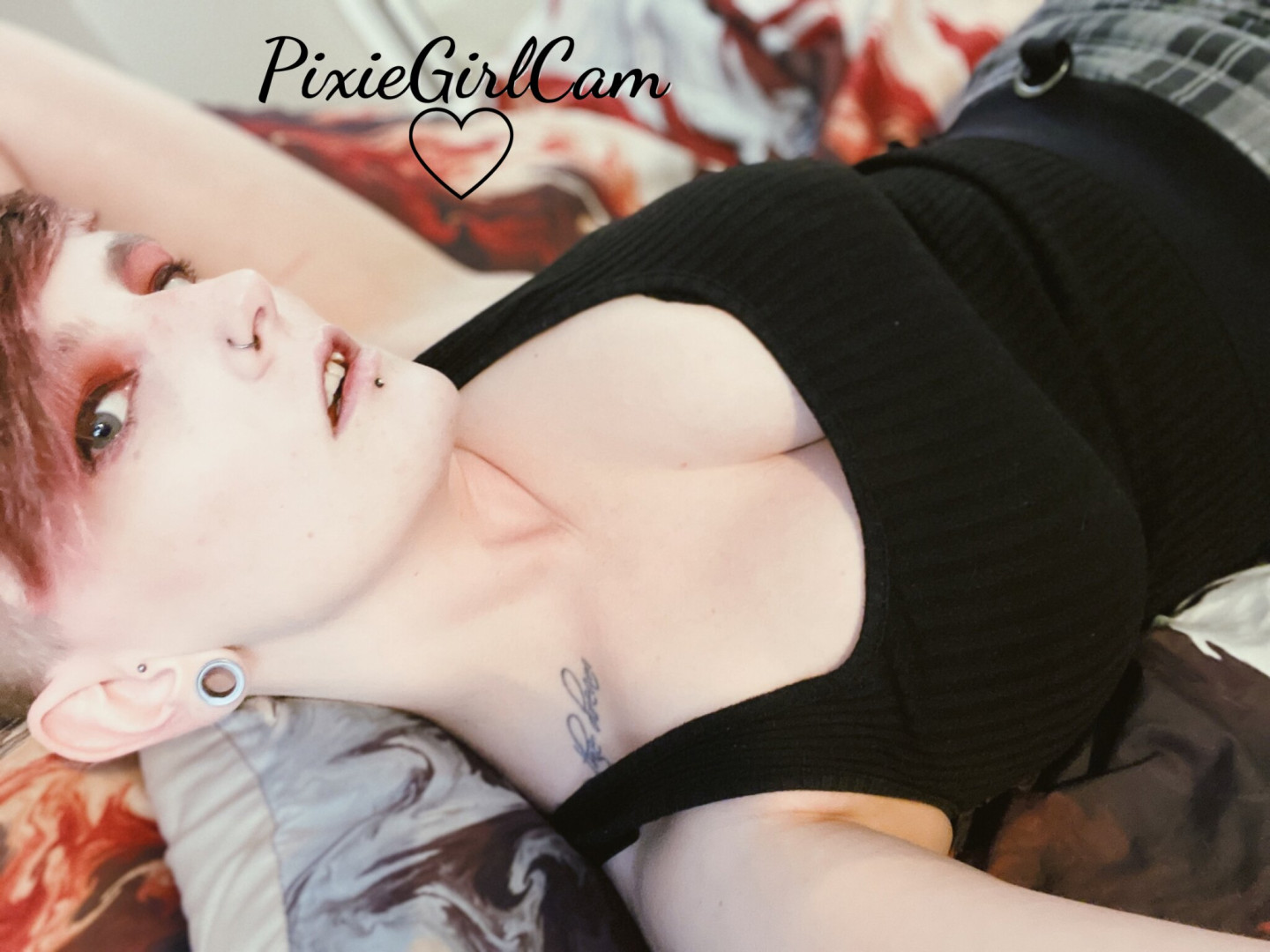 Photo by pixiegirlcamxxx published on October 16,2023 06:50:35 - BestThots