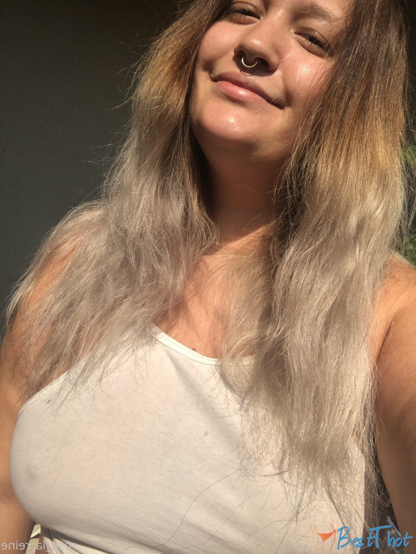 Photo by rose_la_reine published on December 13,2024 22:04:58 - BestThots