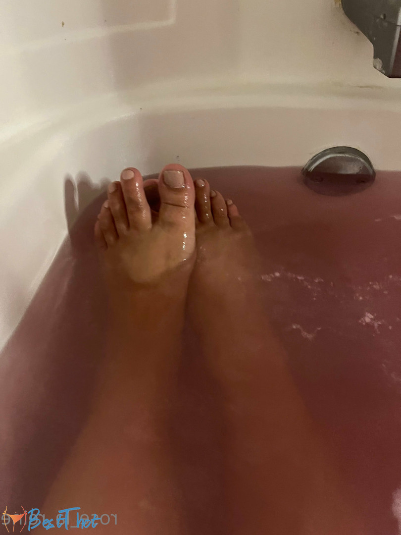 Photo by rose_la_reine published on December 13,2024 22:05:04 - BestThots