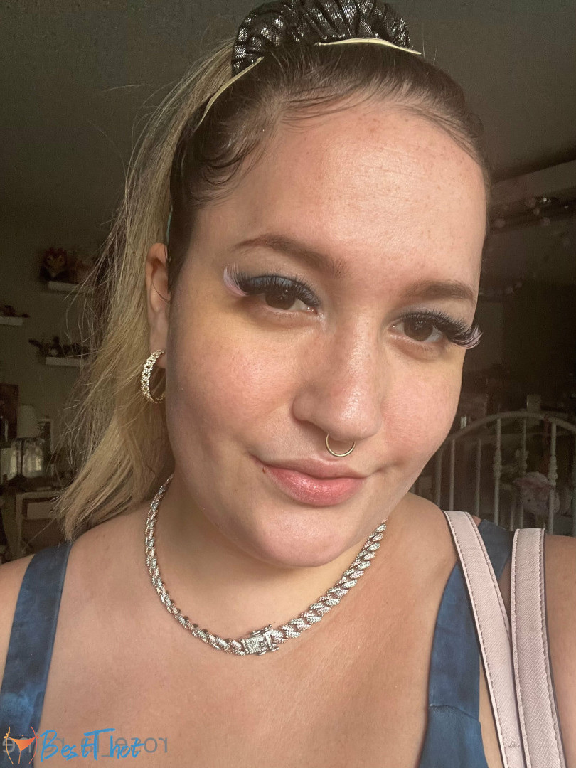 Photo by rose_la_reine published on December 13,2024 22:05:49 - BestThots