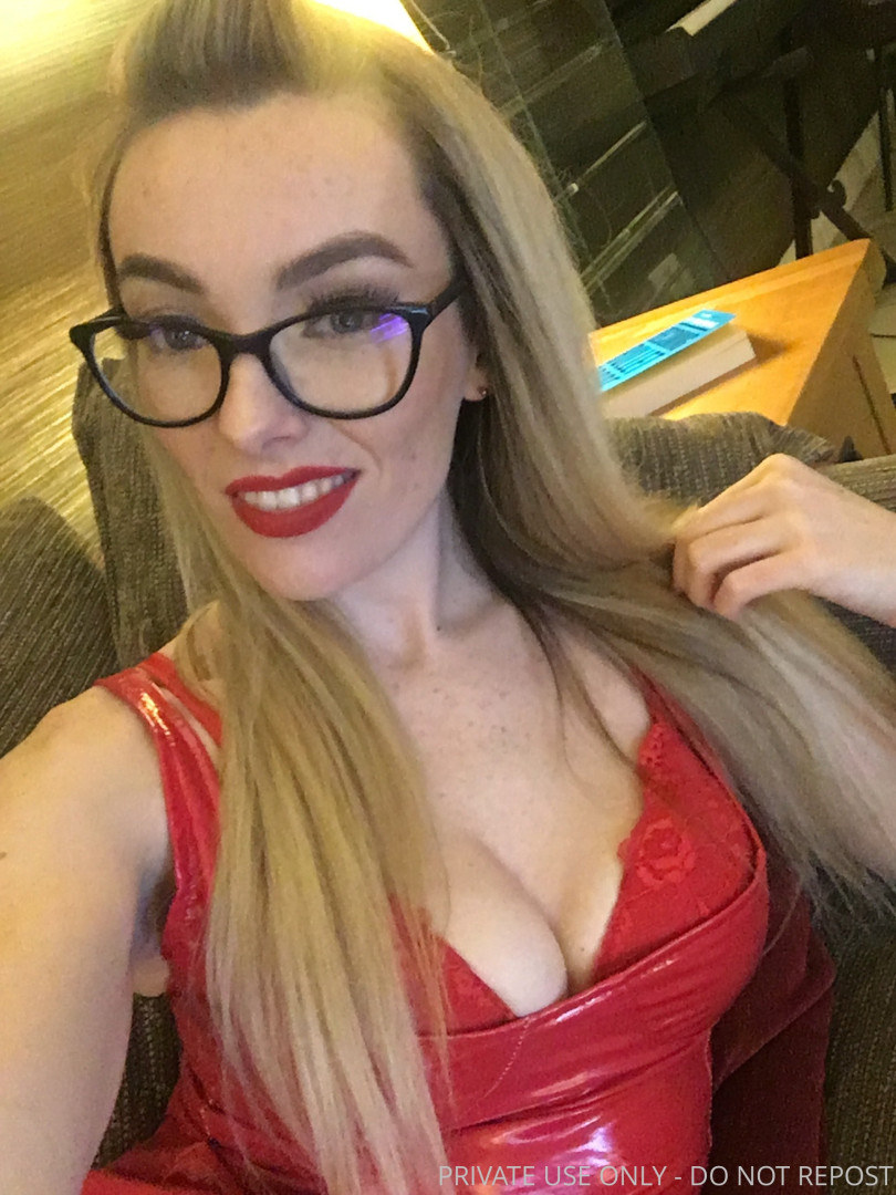 Photo by celebdomme published on October 13,2023 21:43:55 - BestThots