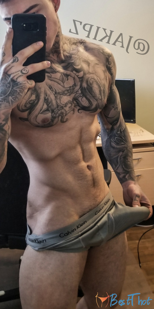 Photo by jakipz published on December 23,2024 01:16:18 - BestThots