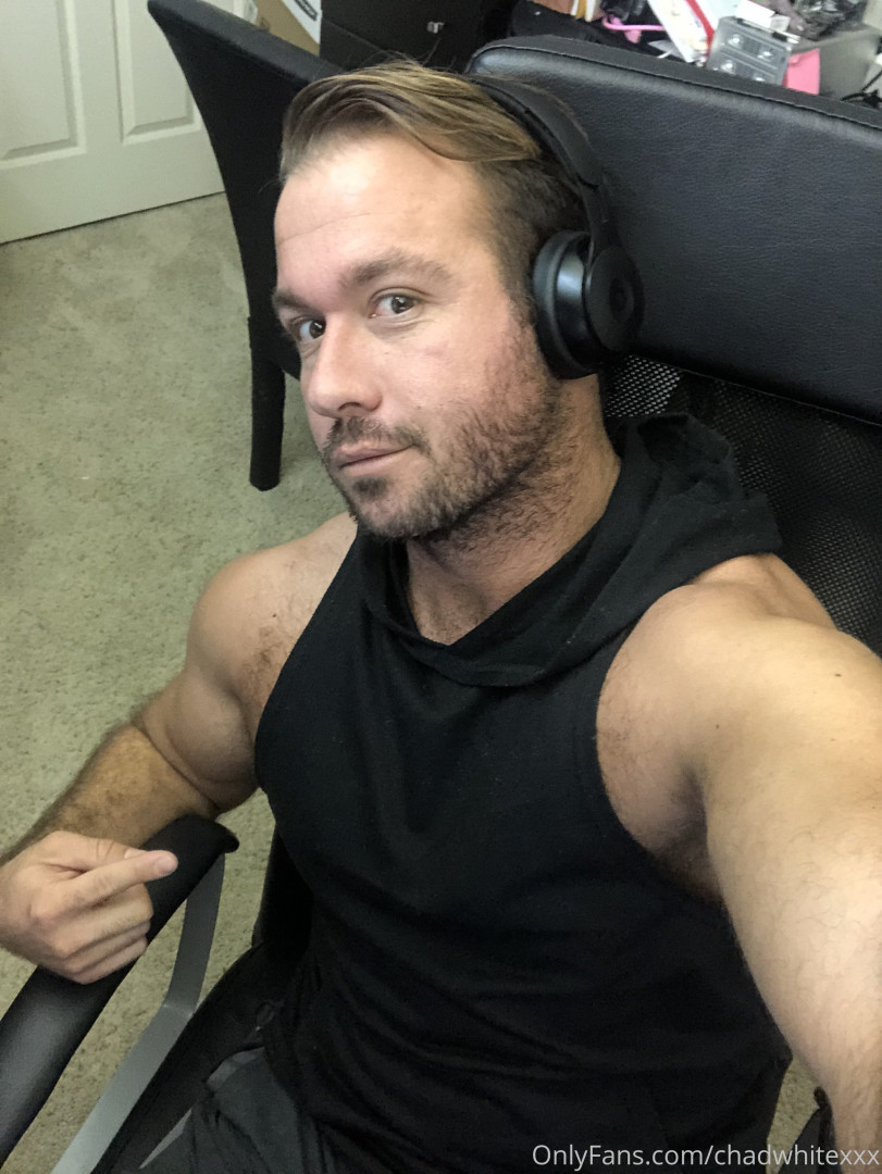 Photo by chadwhitexxx published on June 20,2023 18:03:11 - BestThots