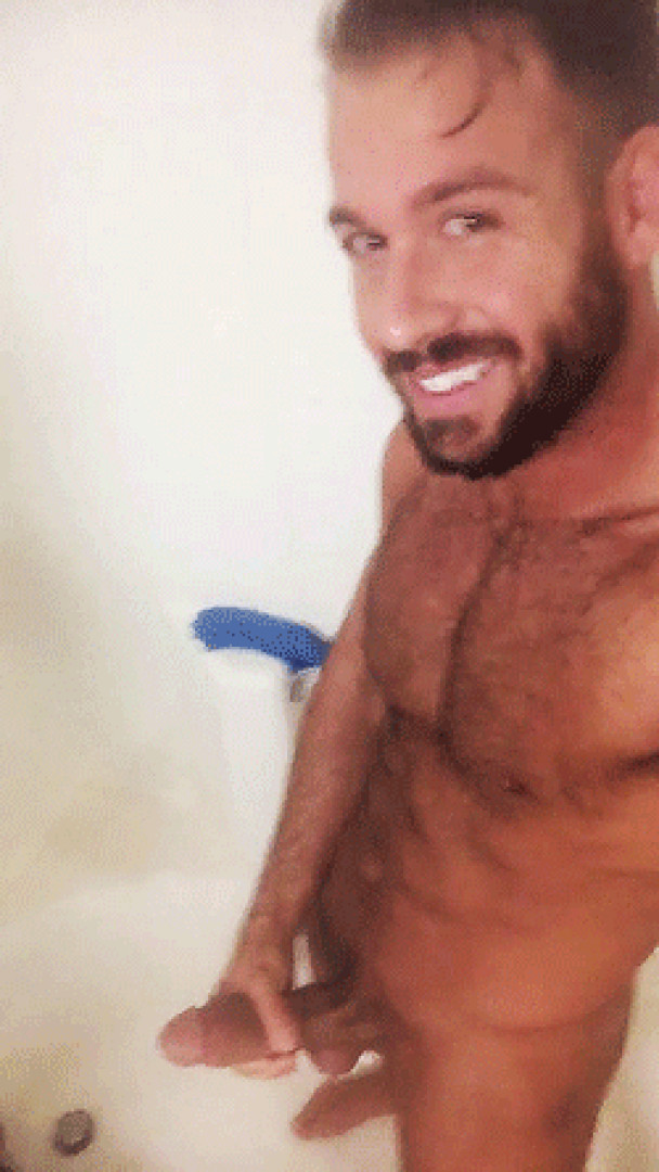 Photo by chadwhitexxx published on June 20,2023 18:11:31 - BestThots