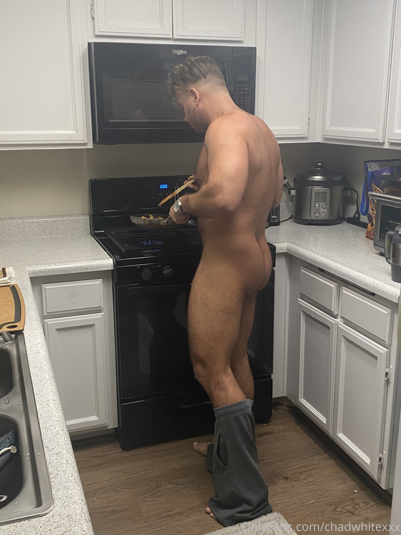 Photo by chadwhitexxx published on June 20,2023 18:11:59 - BestThots