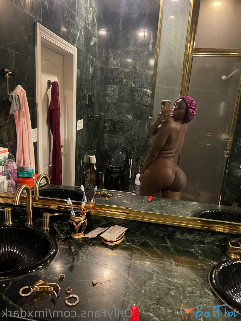 Photo by imxdark published on December 10,2024 17:19:40 - BestThots