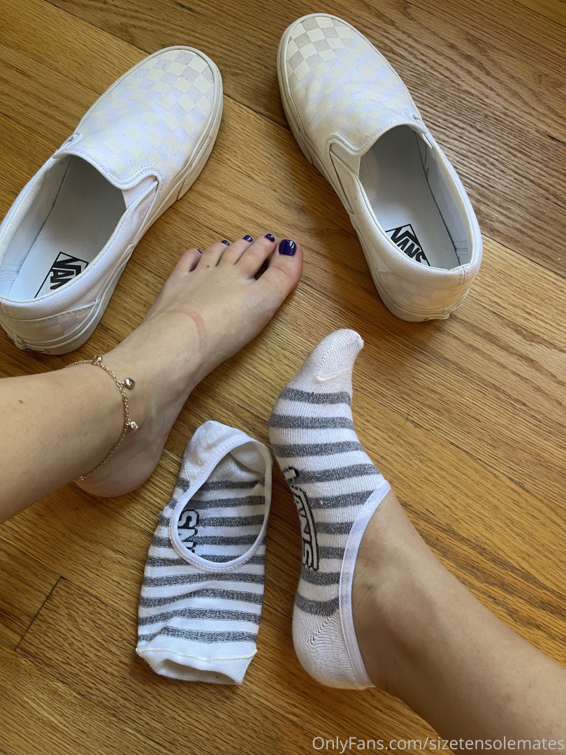 Photo by sizetensolemates published on May 17,2023 23:02:12 - BestThots