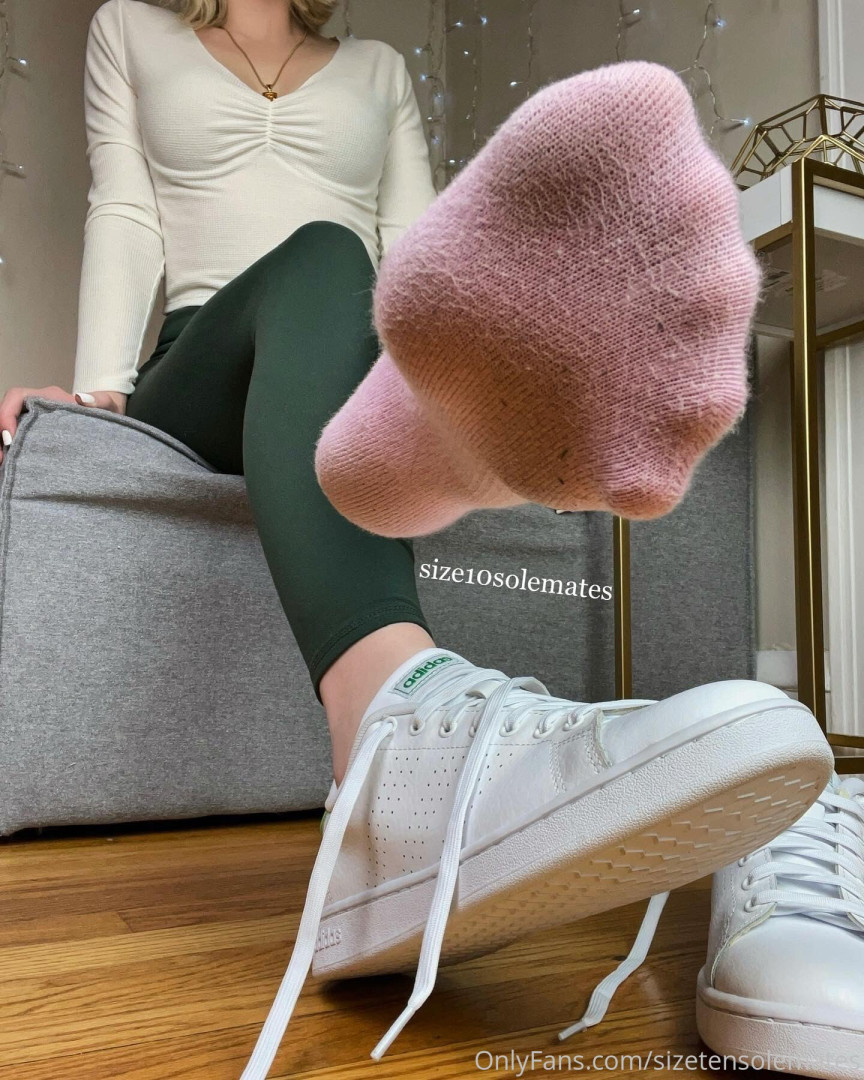 Photo by sizetensolemates published on May 17,2023 23:02:32 - BestThots