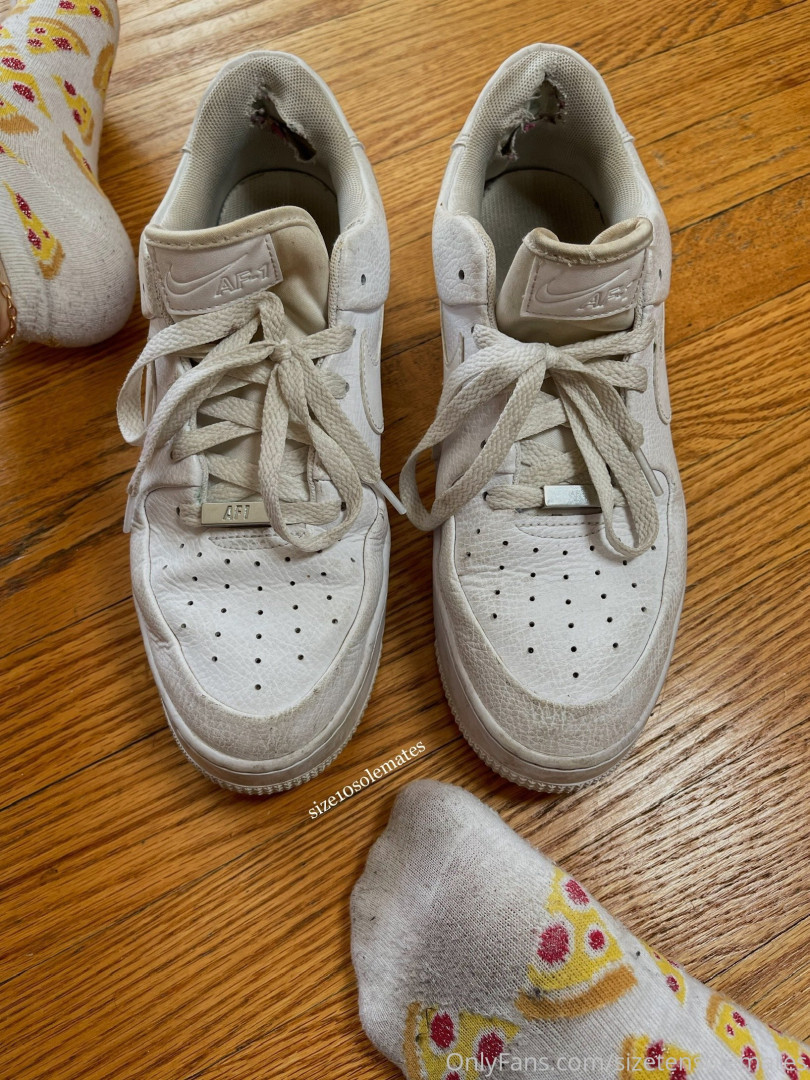 Photo by sizetensolemates published on May 17,2023 23:03:19 - BestThots